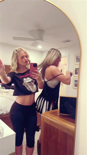 2016 ✨✨✨💖💖💖💖🦄🦄🦄🦄 @lauren pearson