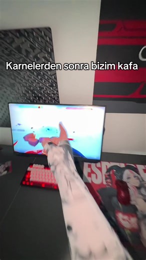 Karneler nasıl gençler ❤️🖤 . . . #wraithesports #techtok #setup #wallpaperengine #pc