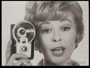 KODAK INSTAMATIC STILL CAMERAS & SYLVANIA FLASH CUBES