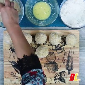 Tasty Cuban Potato Balls! Follow Us!BLyum | Being Latino