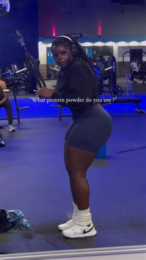 Doublesc Fit on Instagram: "A lot of people ask what protein powder I use — and I don’t use one right now. My approach is food / nutrition for gut health first: • whole protein sources • balanced meals • minimal additives • no synthetic dyes Protein powder can be convenient, but it’s not a requirement for results. Consistency with nutrition will always matter more than supplements🌱 #thickfit #explore #whatieatinaday #highprotein"