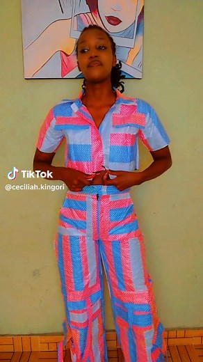 #creativewear #creativedesigns #runwaymodels #recycled #cesscreatives #creativewearbycess #ceciliahkingori creative designs