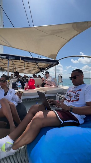 43K views · 1.3K reactions | Looking for an epic day trip? Jump on board Sabre for a full-day sailing experience through Fiji's stunning Mamanuca Islands - food, drink, and fun all included! ⛵️ : @travel_with_jiaoji https://southseacruisesfiji.com/day-trips/south-sea-sailing/ | South Sea Cruises | Facebook