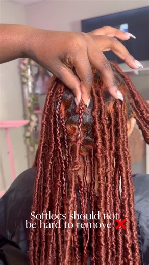 Ariona| Braid Coach Expert + Specialist on Instagram: "Soft locs should never be hard to take down. If they are, it’s usually because they weren’t installed correctly in the first place. When soft locs are done the right way, removal is quick and stress-free🙌🏾. This is why proper installation matters just as much as the style itself. I always recommend coming back in to have a proper removal 👏🏾 Currently accepting new clients 🤍My books are open! link in bio to secure your appointment. #soft