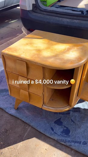Restoring a Heywood Wakefield vanity…. Or is it a telephone bench? #diy #facebookmarketplace #woodworking | Lilly Skjoldahl