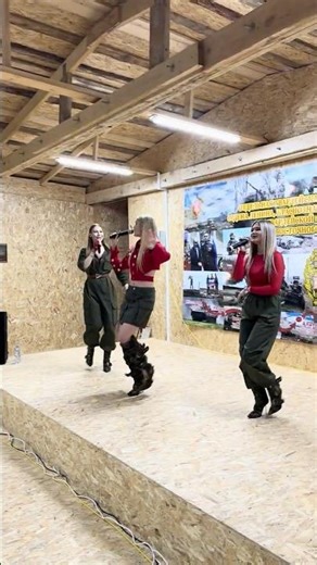 Первое исполнение песни «А у нас в России» для бойцов 38-й омсбр! #КатюшаВРоссии #катюша