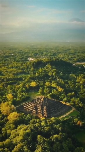 fadil prakoso jogja™ on Instagram: "December ➡️ Follow : Support akun ini 💬 Komen : Semoga banyak hal baik di bulan ini 🔄 Share : Jika suka dengan konten seperti ini 🤩"