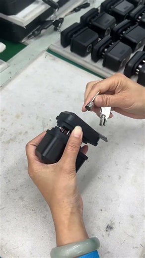 Quick fingerprint trigger gun lock