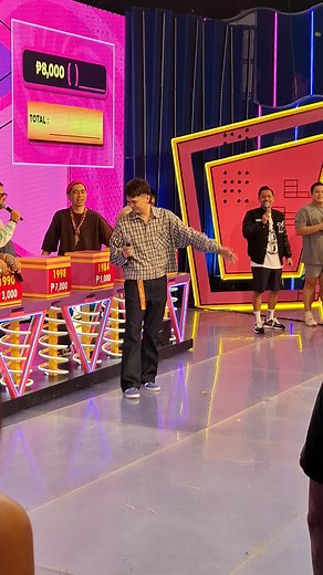Vhong Navarro's Best Dance Moments on It's Showtime
