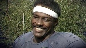 20 years after his passing, celebrate the life and career of Chicago Bears great Walter Payton, as told by his son, WGN News anchor/reporter Jarrett Payton. Savoring Sweetness, Wednesday at 7 on WGN and streaming to any device at WGNtv.com/live | WGN TV