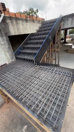 How to Bind Staircase Steel Properly | Step-by-Step Stair Reinforcement Work 🏗️#steelwork #steel