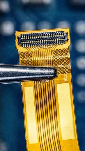 Microsoldering Faceoff Soldering Iron vs Professional Repair Tools #microsoldering #repair #fix