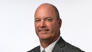 Democrat Kyle Foust and Republican Wade Root compete in County Controller race