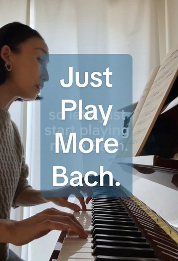 and it's beginner friendly / small-hand friendly, too🫶🏼 #pianogirl #pianotok #classicalmusic #baroque #bach #gouldtok J.S. Bach Invention No.2 BWV772
