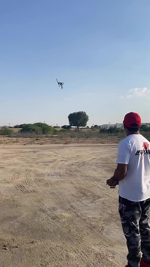 Short flight with my helicopter Goosky RS7 using Xnova electric motor, the new Hobbywing ESC 260HV and Azure blades | Tareq Alsaadi طارق السعدي