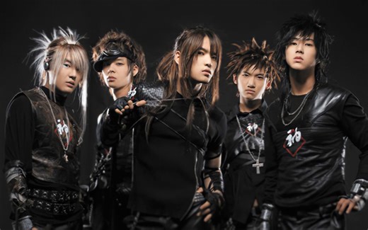 【1080p】东方神起《Tri-Angle》MV（Feat. BoA & TRAX）