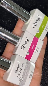 🌈 Lisa Frank Cheetah Cat Eye Nails 💅 Try yours for a cool summer! 😻 🛒Using Vettsy: ✨Hema-Free Gel-Cerise/Lime/Cyan/Encore/Amber/Soda/Nightdream ✨Super Cat Eye Gel-Fine 👉 Shop the same nail supplies via my bio or visit vettsy.com Follow @vettsystore & @vettsynails for more nail inspiration 🧚‍♀️ 👭Tag friends who would like this👭 #vettsycateye #vettsynails #rainbownails #pridenails #lisafranknails #lisafrank #leopardnails #summernails #vibrantnails #nailinspo #nailtrend #colorfulnails #nail