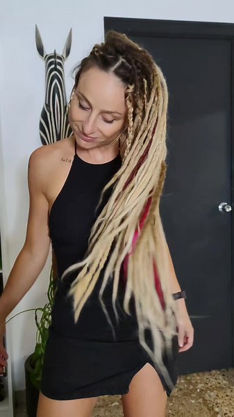 Tutorial para teñir tus rastas con Manic Panic