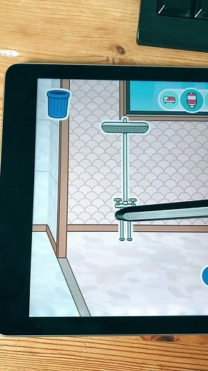 ~ Aesthetic bathroom idea! ~ #tocalifeworld #tocaboca #fypシ #foryoupage #foru #xyzbca #viral #tocalife #tocaboca #forupage #wow #mustsee #aesthetic #aestheticvideos #tocabuild #tocabuilders 🧼✨🌸