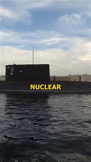 How Submarines Stay Underwater for Months 😳