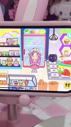 Chill and Play in YoYa: Busy Life World!