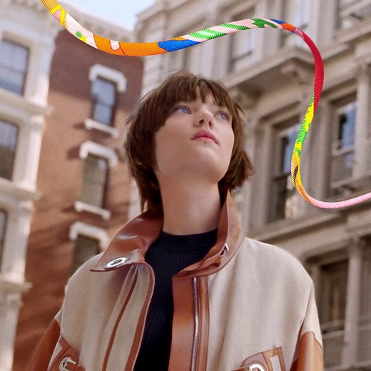 20K views · 4.8K reactions | Discover Tutti Twilly, the free and daring spirit of the Hermès girls. A floral and fruity eau de parfum with a generous character crafted with gentle ginger blossom, mellow lychee, and enveloping musk notes.​ #TwillydHermes h.fr/HermesTuttiTwilly | Hermès | Facebook