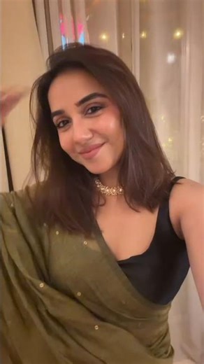 Oho🤭❤️‍🔥 | Prajakta Koli | MostlySane FC
