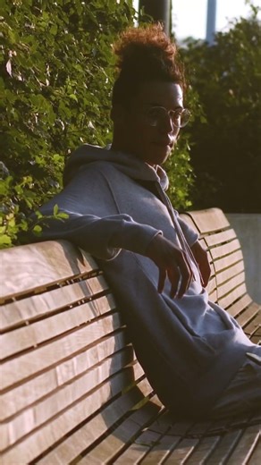 Handcuff Yourself to a Bench - Let Your Thoughts Find Inspiration by Keeping Your Body Still