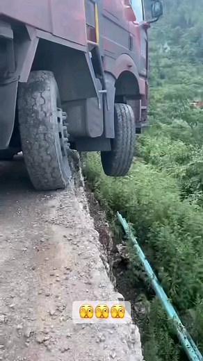 Tech glaze on Instagram: "👀"