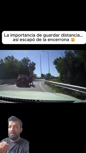 La importancia de guardar distancia… así escapó de la encerrona 😳 #distancia #camionetas