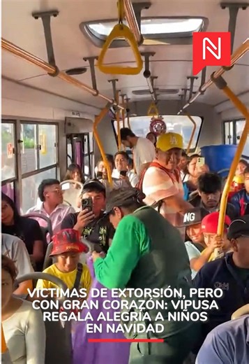 VIPUSA Lleva Regalos de Navidad a Niños