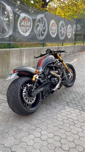 FOR SALE - VROD TURBO - ASSO SPECIAL BIKE 🇮🇹 via milano 4, 22036 Erba (CO) - Italy #hdcustom #vrod #turbo #vrodcustom #madeinitaly #reels | ASSO Special BIKE