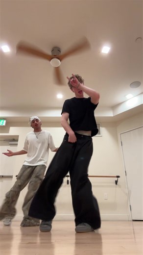 Master the Latest Dance Trends in Los Angeles