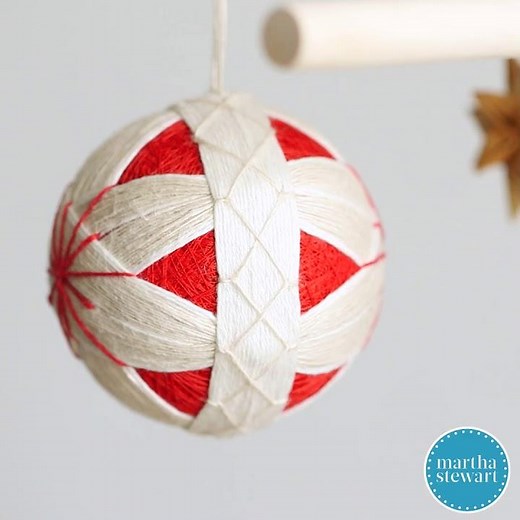 Handmade Magic Christmas Tree - Martha Stewart