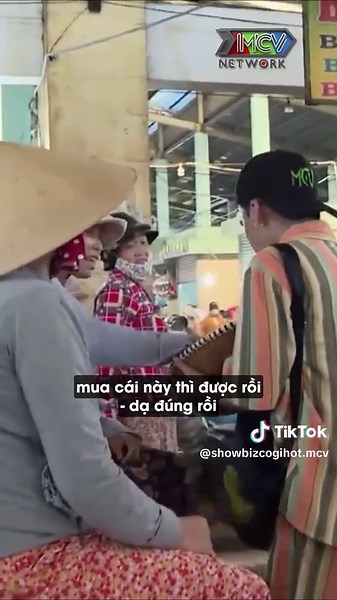 nhí nhảnh không ai bằng #ShowbizCoGiHot #Netlove #MCVMedia #Netbiz #MCV #SpeedCouple #LuKhach24h #LK24H #tacongbang #hykhiduongduong #TYENT