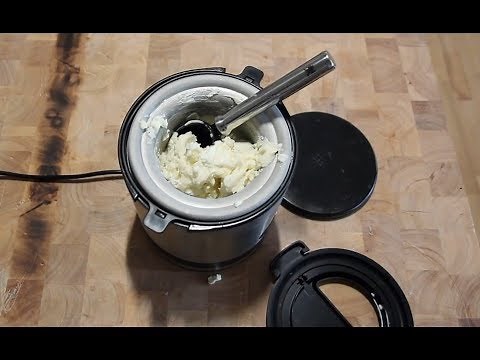 WMF KÜCHENminis Eismaschine: Vom Füllen bis zum Auskratzen