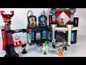 THE LEGO MOVIE 70809 Lord Business' Evil Lair The Piece of Resistance