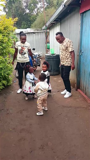 Happy Sunday Vibes with 54Baba's Triplet