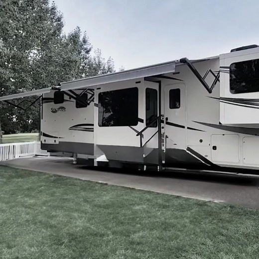 11 reactions · 17 shares | Why wait? Deck kits from $3,000 — free shipping included! Built to last, quick to install, and ready for all-season use. blokDEK’s high-strength aluminum framing and weather-resistant composite boards ship right to your door and assemble in under an hour — no tools, no stress. | blokDEK | Facebook