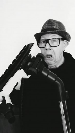 es saugt und bläst der #heinzelmann #loriot #justberlingo #fidschicrew#foryou #germany#spaß#fürdich