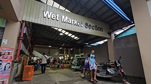 21K views · 393 reactions | Part 1 | New Manapla Market Watch | 01.09.2025 First video strolling in 2025 sa merkado sang Manapla. Happy New Year to all vendors. God bless and more power! #arneltemplovideos #NewManaplaMarketWatch2025 #iLoveManapla | I Love Manapla | Facebook