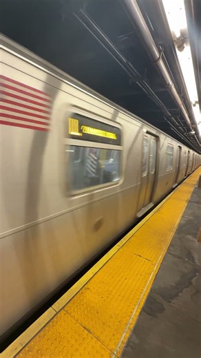 R160A (L) Leaves 6 av #nyc #train #nycta #metro