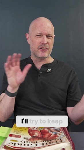 NYC massage therapists explain why lower back pain isn't just about the QL muscle. Hint: it's connected to your hips, knees, and ankles! #LowerBackPain #NYCMassage #MedicalMassage #BodyworksDW #QLMuscle #HipPain