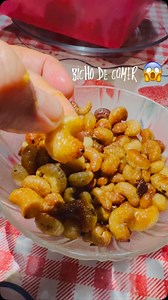 COMERIAS ESSA LARVA? Ele é do besouro tapuru, que se desenvolve no interior do coco do babaçu, e por isso também é chamado de bicho do coco. | Sou do Maranhão