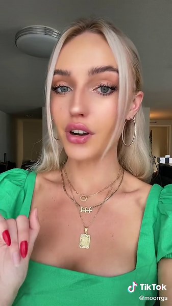 Top Golf Outfit Ideas for a Chic and Sporty Look