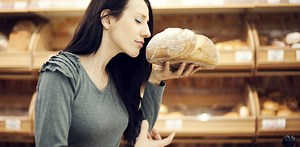 Playing with the senses can change how food tastes