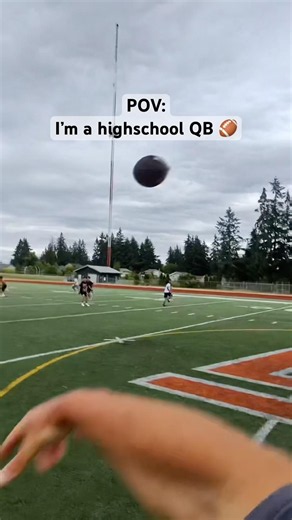 RATE MY THROWS 👀🏈