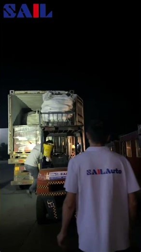 Sailtrailer Factory Loading Scene | Forklift Container Operation