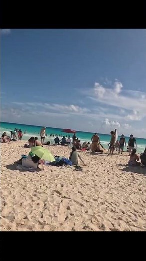 THIS IS WHAT CANCUN LOOKS LIKE IN DECEMBER, THE BEST TIME TO TRAVEL #world #tourism #travel #beac...