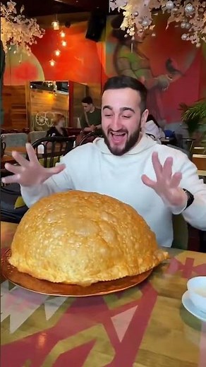 Второй чебурек в подарок! #food #eggfreebaking #pizza #айдабаран #еда #eating #cooking #shorts